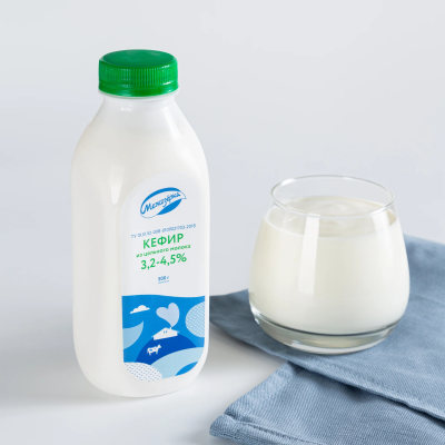Кефир 3,2-4,5% ™Межозёрка 500г. пэт
