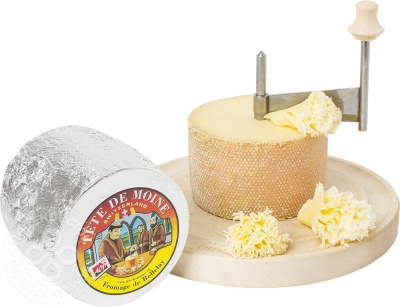 Сыр ИНТЕРЧИЗ Тет-де-Муан 1/2 400г+- вес