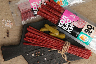 Колбаски К пиву куриные сыровяленые из мяса цыплят-бройлеров высшего сорта 90г Аркадия