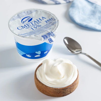 Сметана 15% ™Межозёрка 250гр.